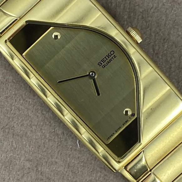 Seiko | Accessories | Vintage Ladies Seiko Piano Dial Gold Tone Watch |  Poshmark